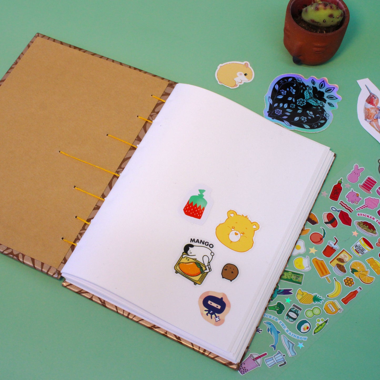 Brown Tierra y Flor Sticker Coptic Stitch Book