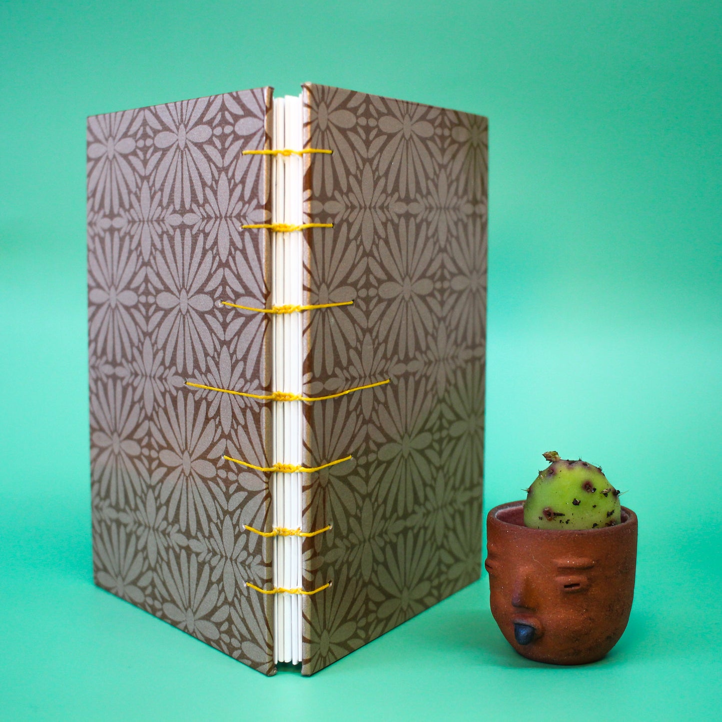 Brown Tierra y Flor Sticker Coptic Stitch Book